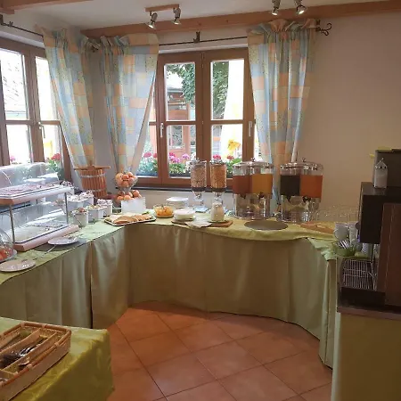 Hoessl Hotel Brunn am Gebirge