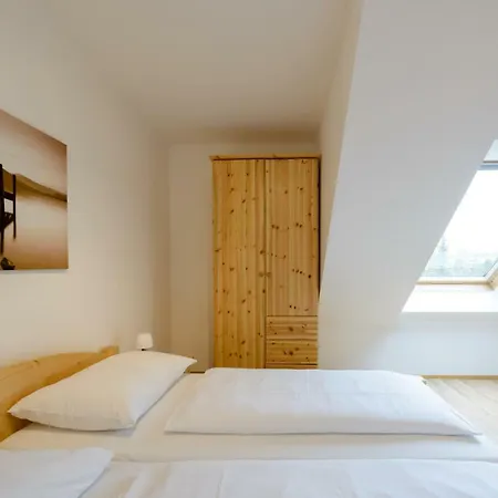 Hotel Hoessl Brunn am Gebirge